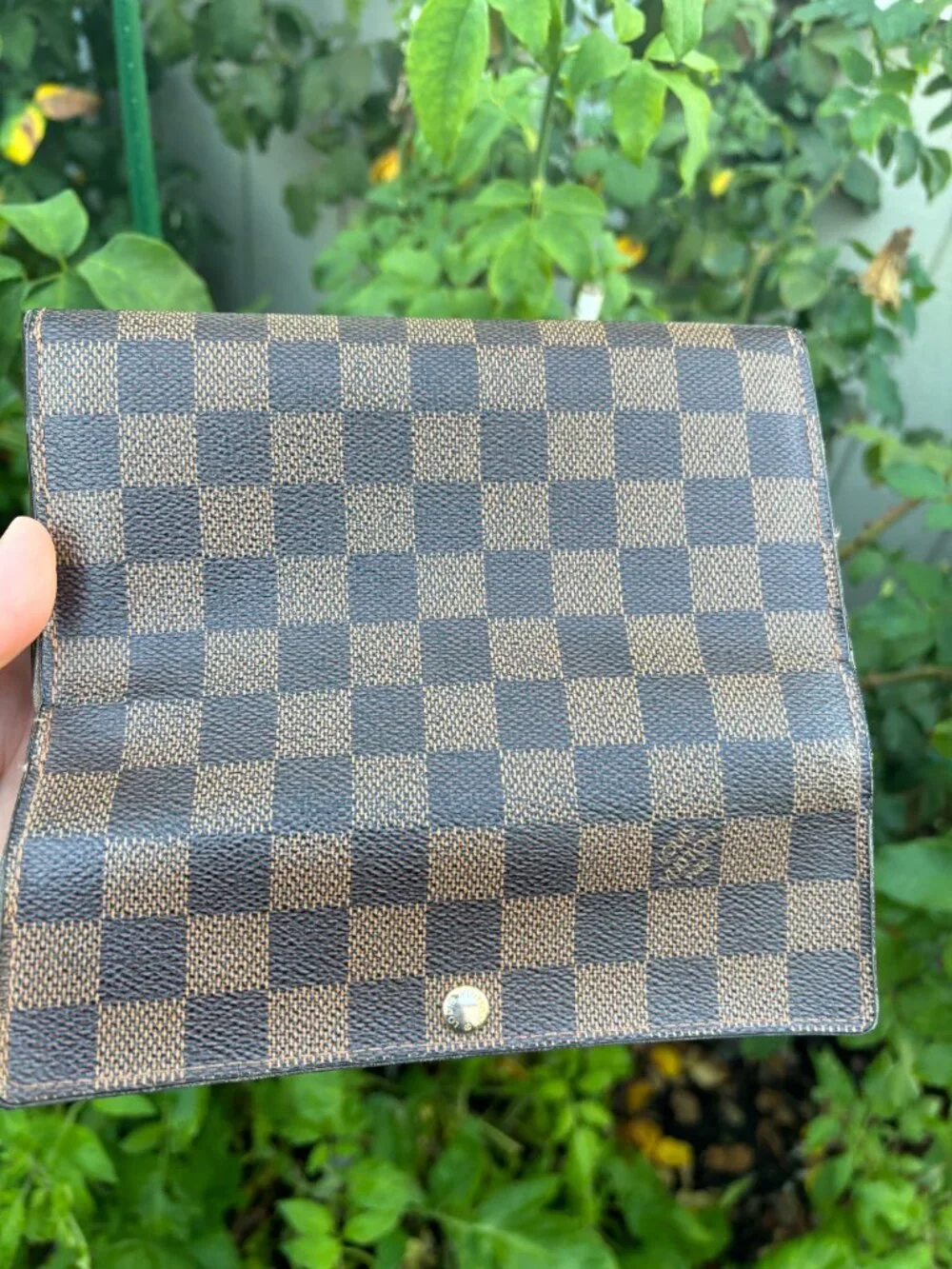 Authentic Louis Vuitton Damier long bifold wallet